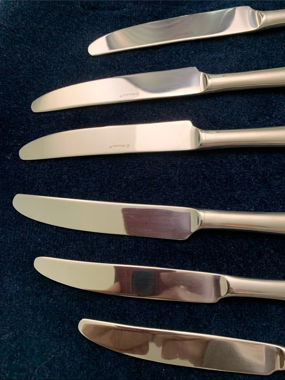 Wallace Picasso pattern Dinner Knife S/6- Polished Glossy Finish